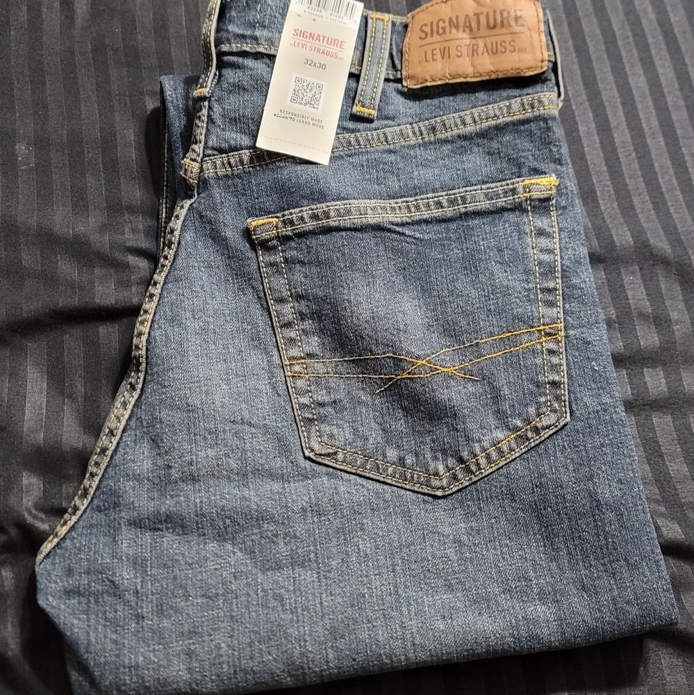 Levi Signature Men Jean Bootcut